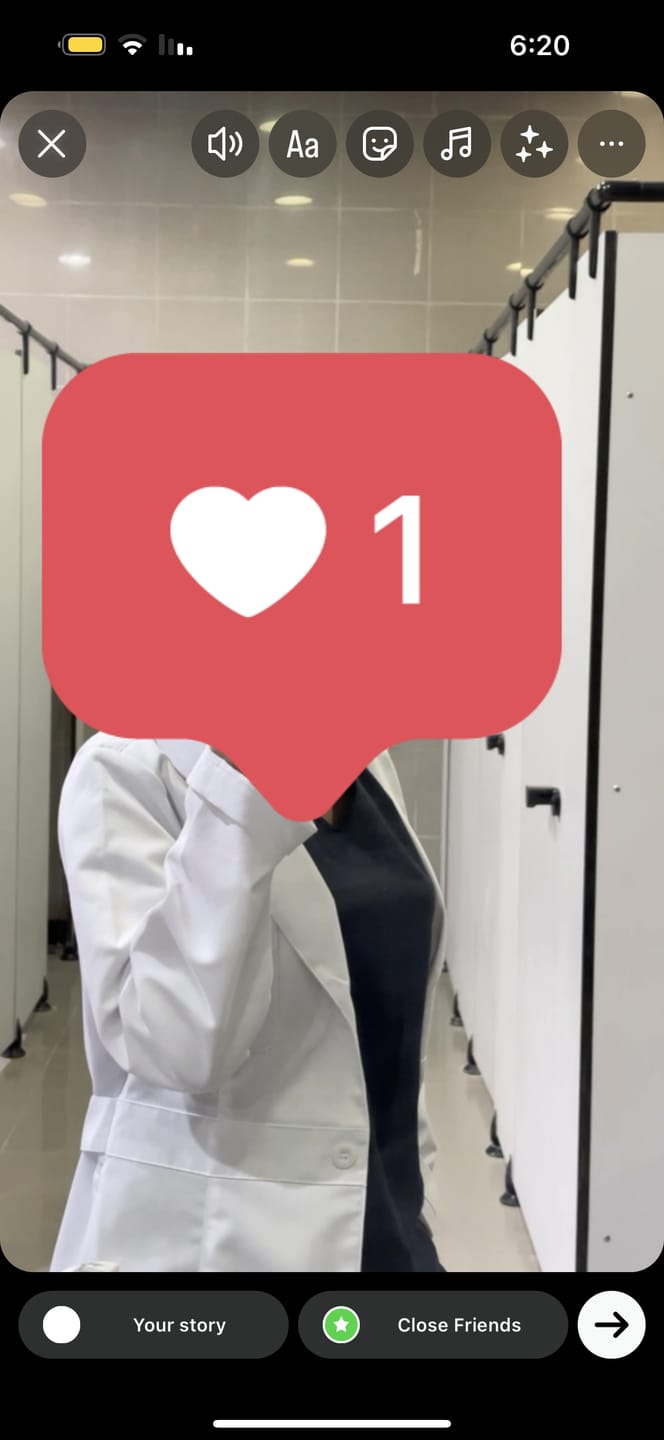 Customer photo review of لابكوت ليلي جريز اناتومي ~ Lily Lab Coat Grey's Anatomy