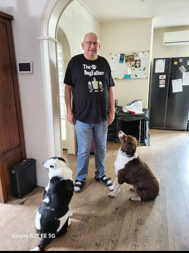 Customer photo review of The Petfather - Gepersonaliseerd T-Shirt