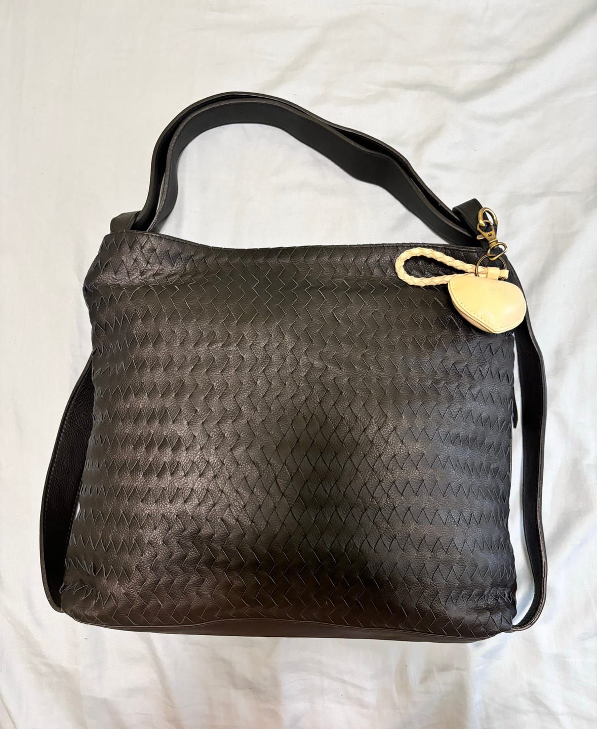 Customer photo review of Evra Woven Tote - Black