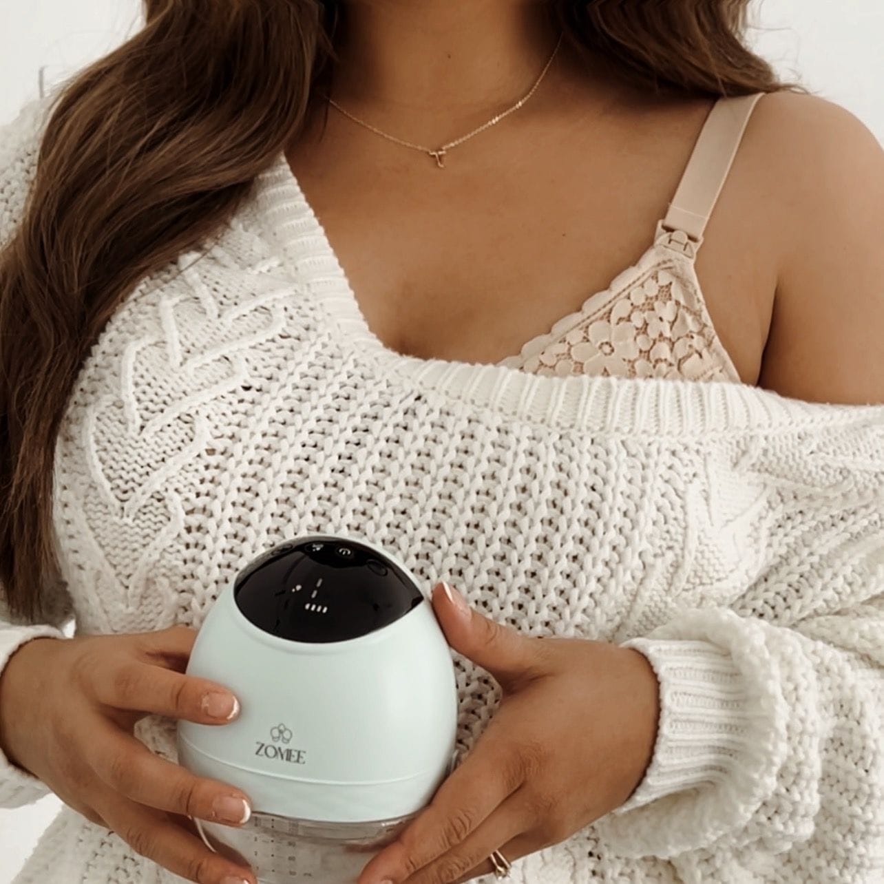 Customer photo review of Zomee Fit Wearable Hands Free Breast Pump