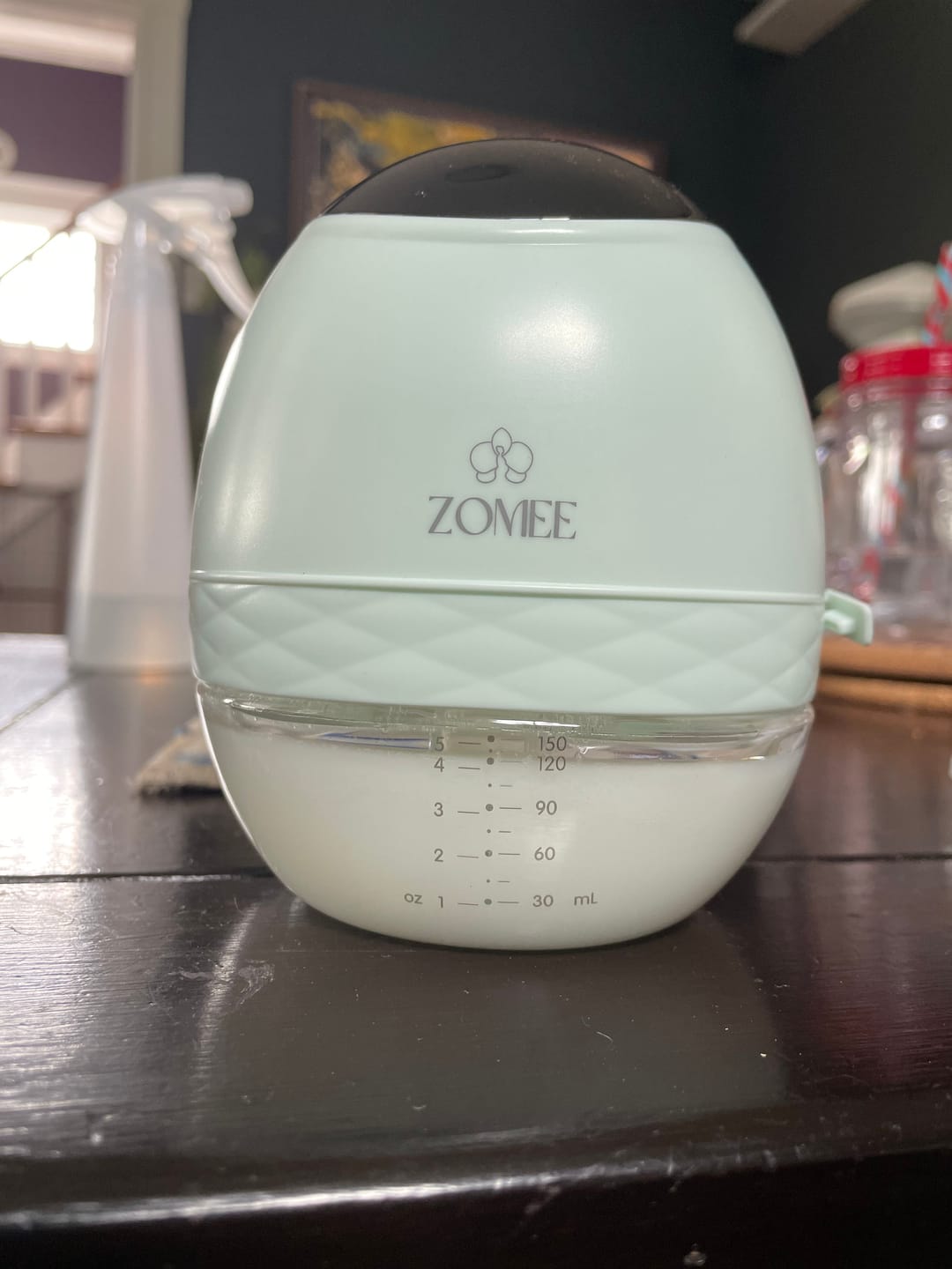 Customer photo review of Zomee Fit Wearable Hands Free Breast Pump