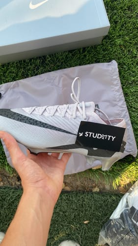 Customer photo review of Nike Mercurial Air Zoom Vapor 15 Elite FG