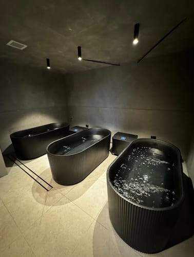 Customer photo review of Nordhaus Ice Bath - WIFI - Matte Black - Fluted