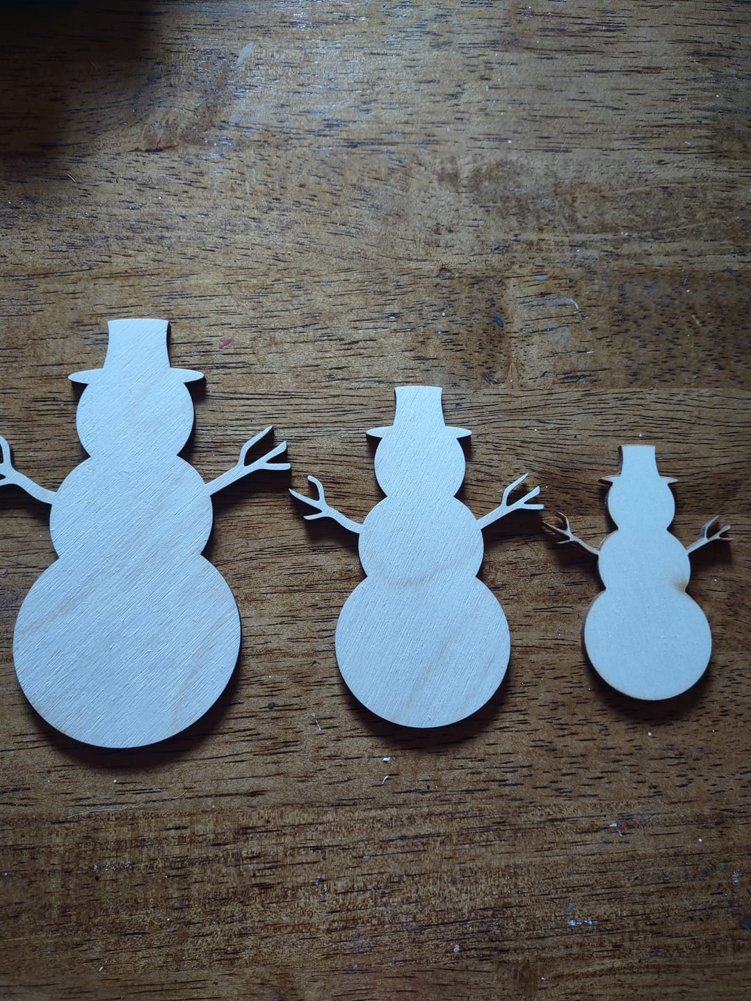 Customer photo review of Unfinished Wood Snowman Shape - Winter Decor - Craft - up to 24" DIY