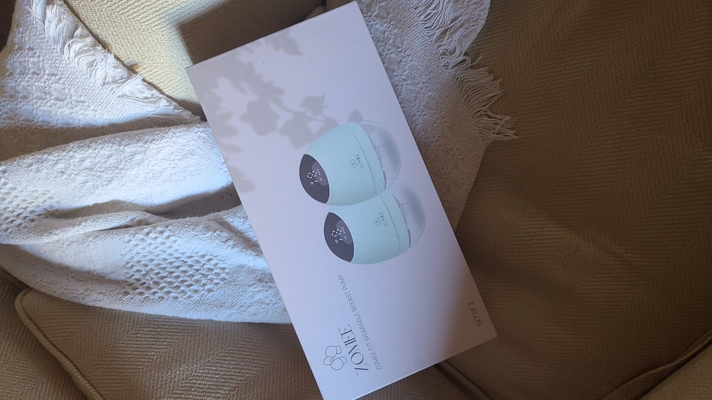 Customer photo review of Zomee Fit Wearable Hands Free Breast Pump