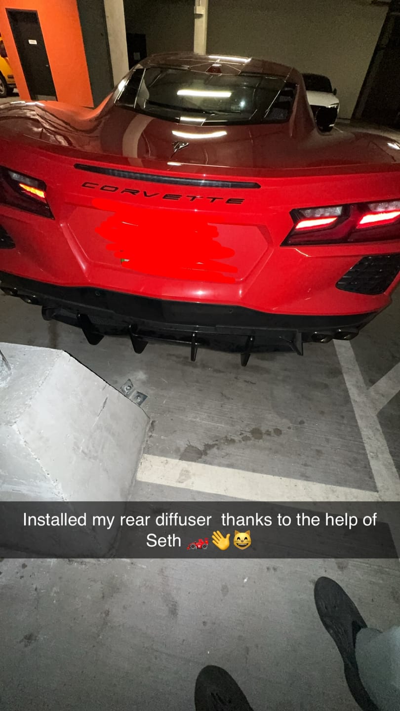 Customer photo review of Chevrolet Corvette C8 Z51 Add-On Rear Diffuser Fin