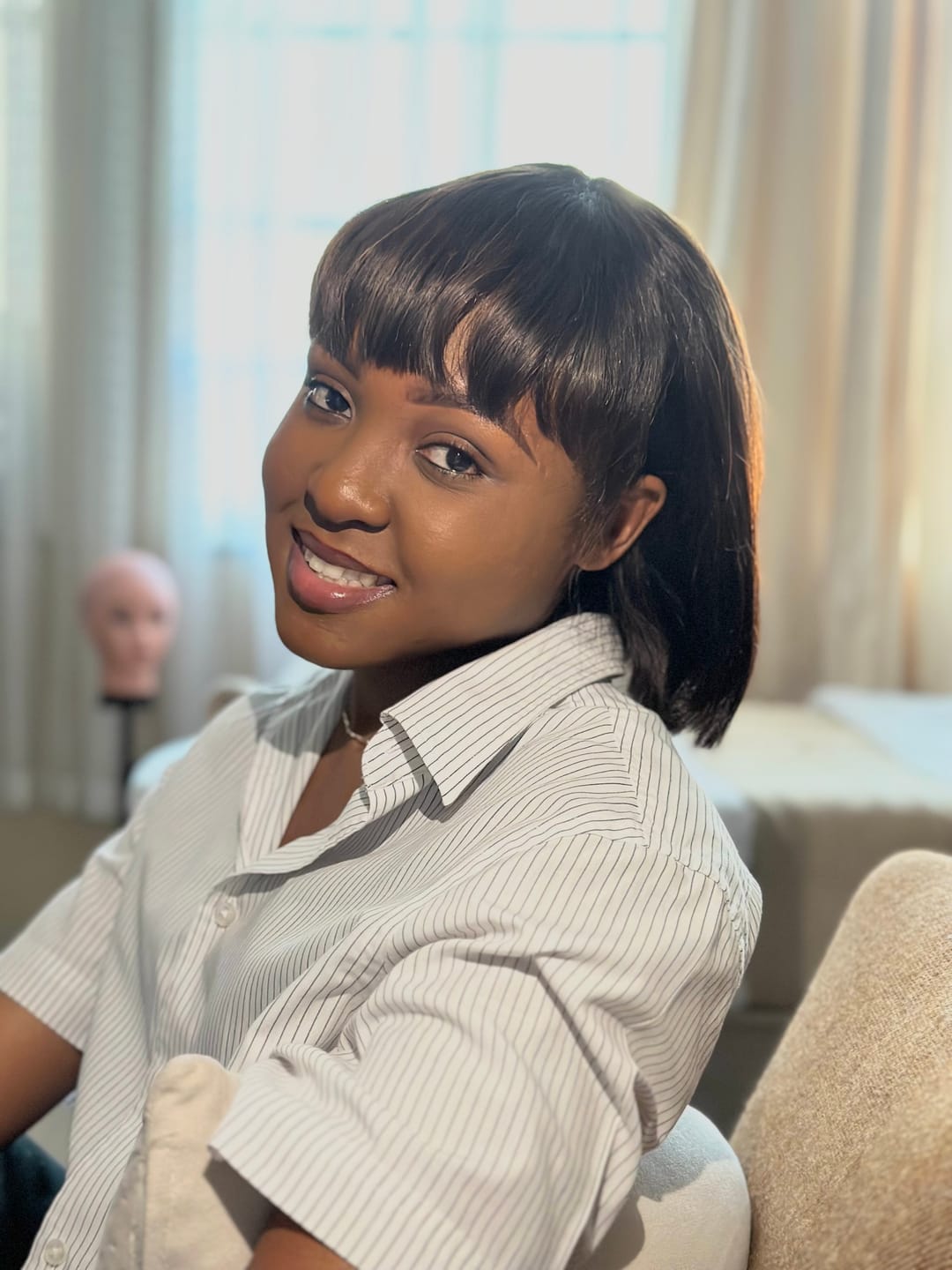 Customer photo review of Fringes : 12a Peruvian Fringe Bob Wig