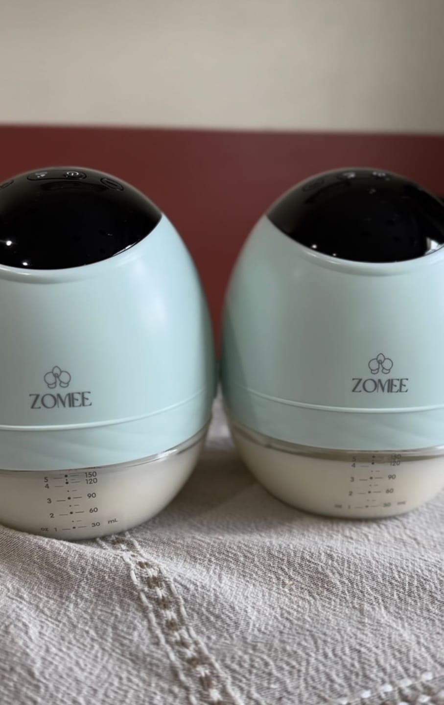 Customer photo review of Zomee Fit Wearable Hands Free Breast Pump