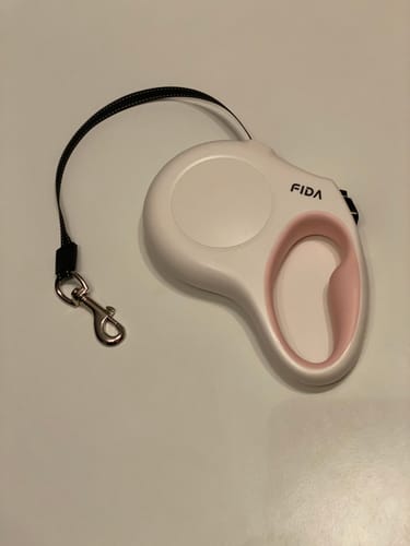 Customer photo review of FIDA 16ft Heavy Duty Retractable Dog Leash