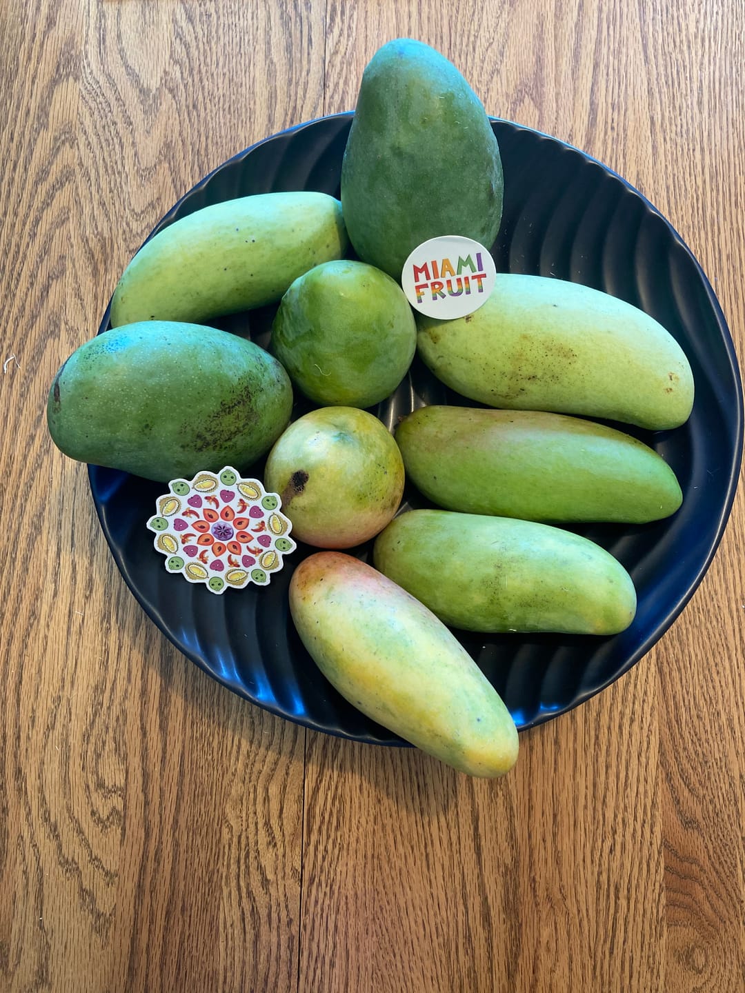 Customer photo review of Mango Mix Box