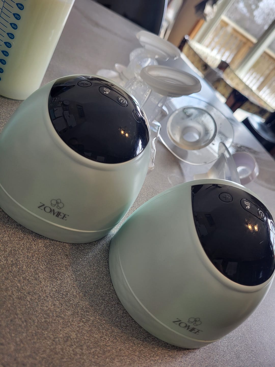 Customer photo review of Zomee Fit Wearable Hands Free Breast Pump