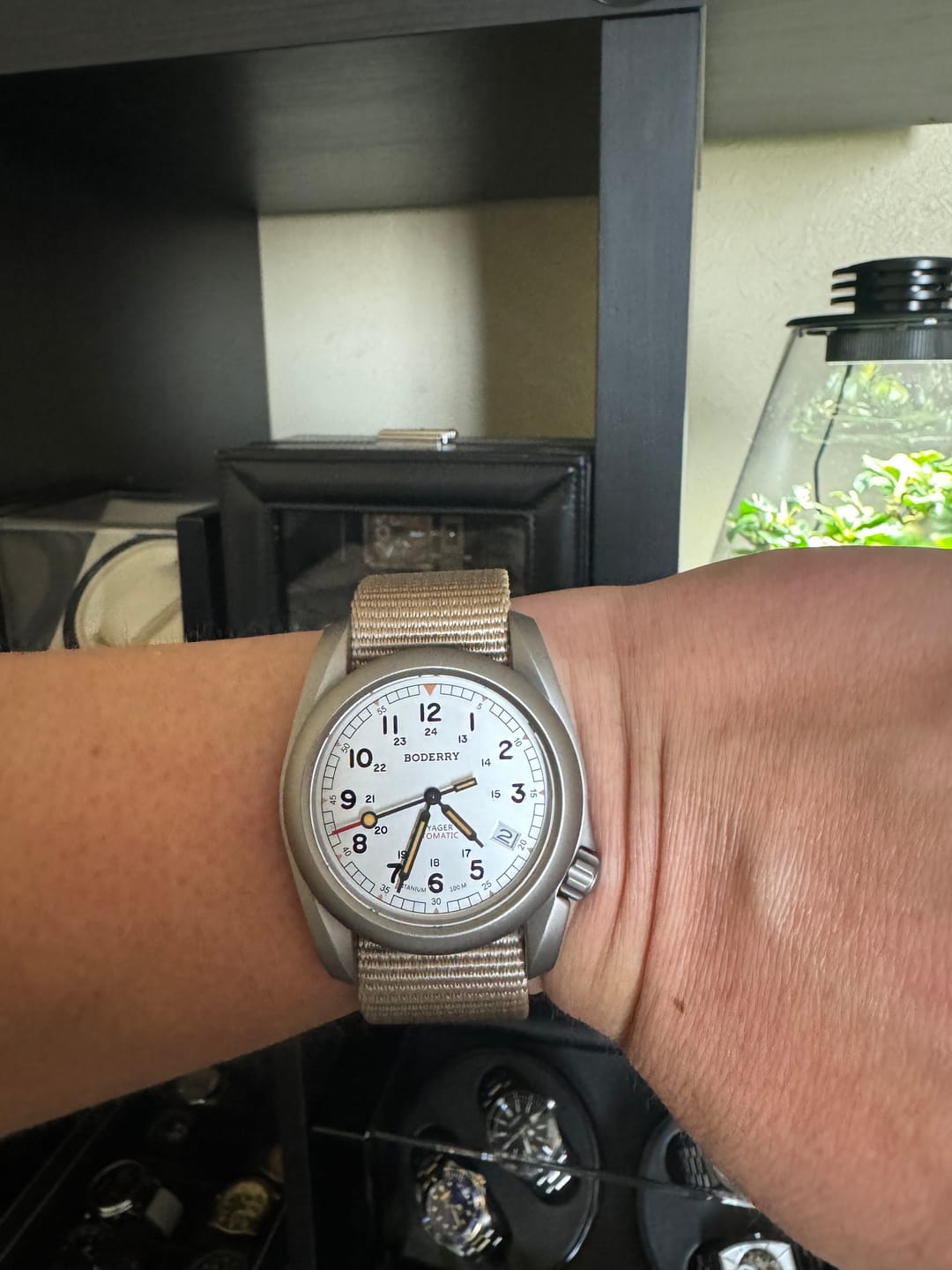 Customer photo review of VOYAGER - 100M Waterproof Titanium Automatic Field Watch | White-bracelet