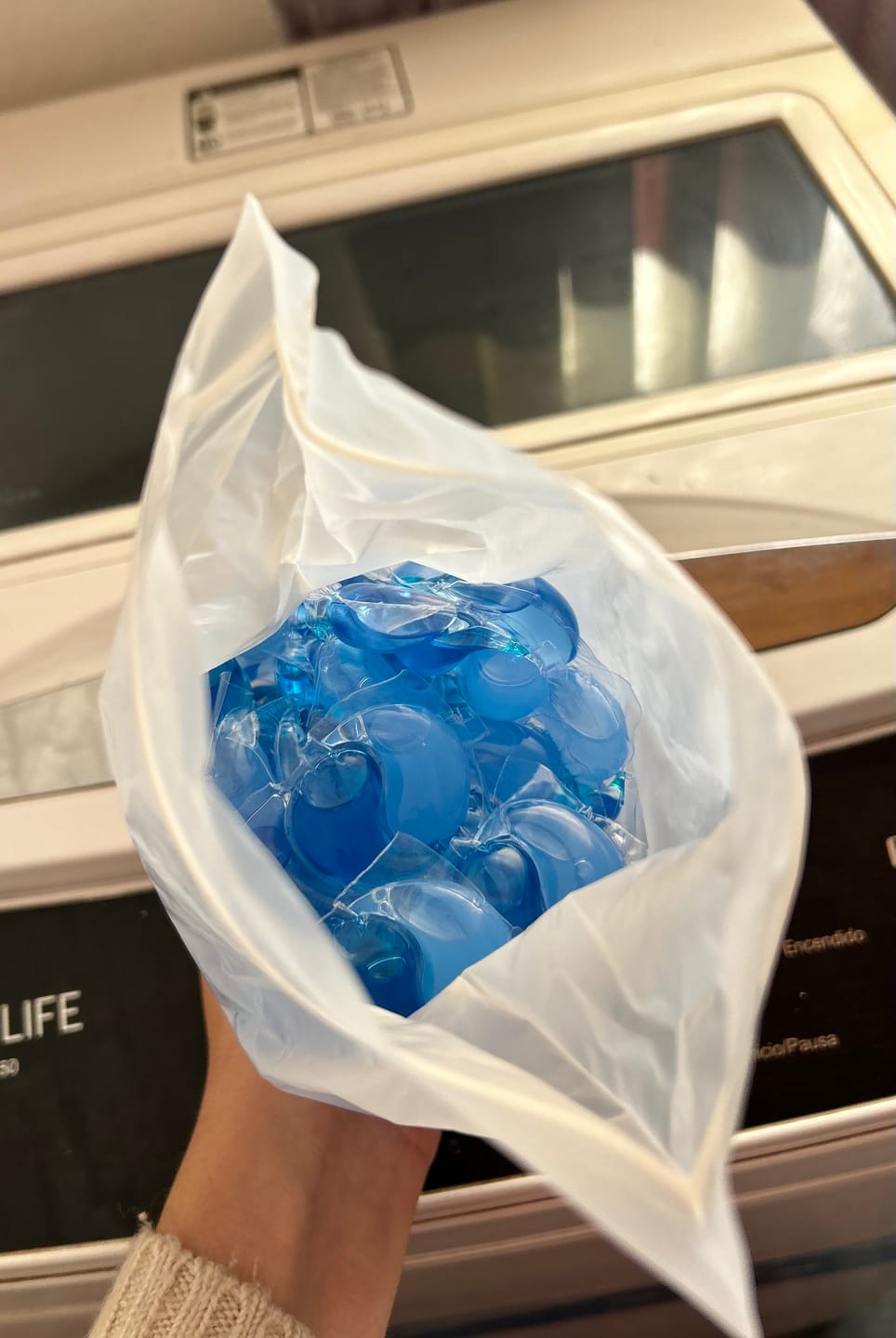 Customer photo review of Capsulas Tuki Ecologicas para Lavado de Ropa Aroma Oceano