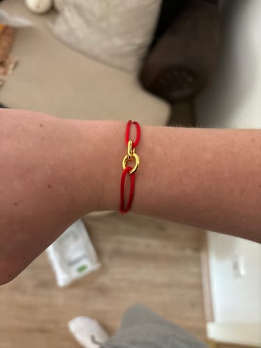 Customer photo review of Element Bracelet - Gold