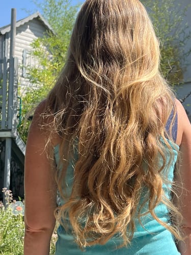 Customer photo review of 6% Ylang-Ylang-Dreams Haarseife (Beruhigend & Tiefenpflegend)