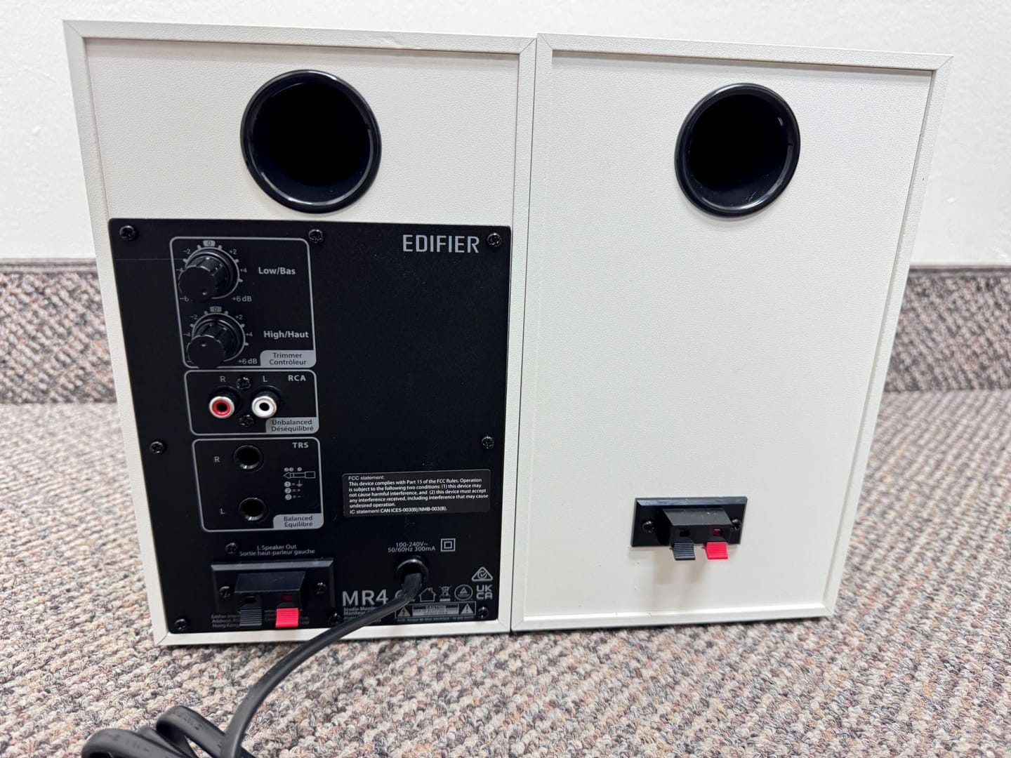 Customer photo review of MR4 Powered Studio Monitor