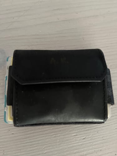 Customer photo review of Nano Boy Pocket card holder wallet with leather coin pocket