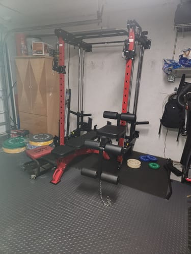 Customer photo review of MAJOR FITNESS All-In-One Home Gym Folding Power Rack Package Lightning F35
