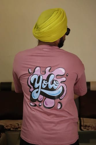 Customer photo review of Oversized Yolo Print Men's T Shirt