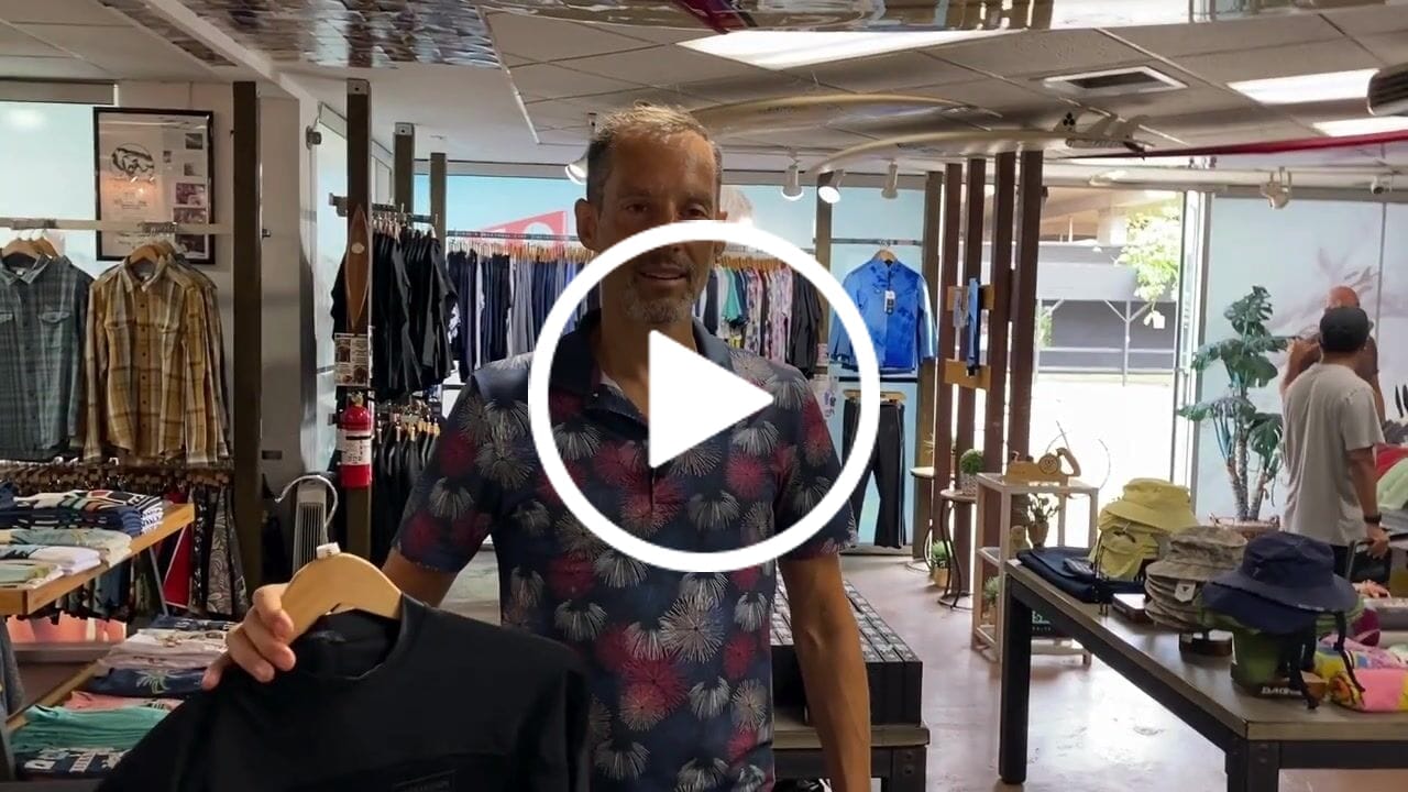 Customer video review of HawaiianSouthShore Hybrid Wet/RashGuard with Thumbhole (XSmall-XXLarge)