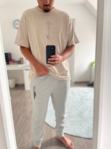 Customer photo review of Toji Joggers