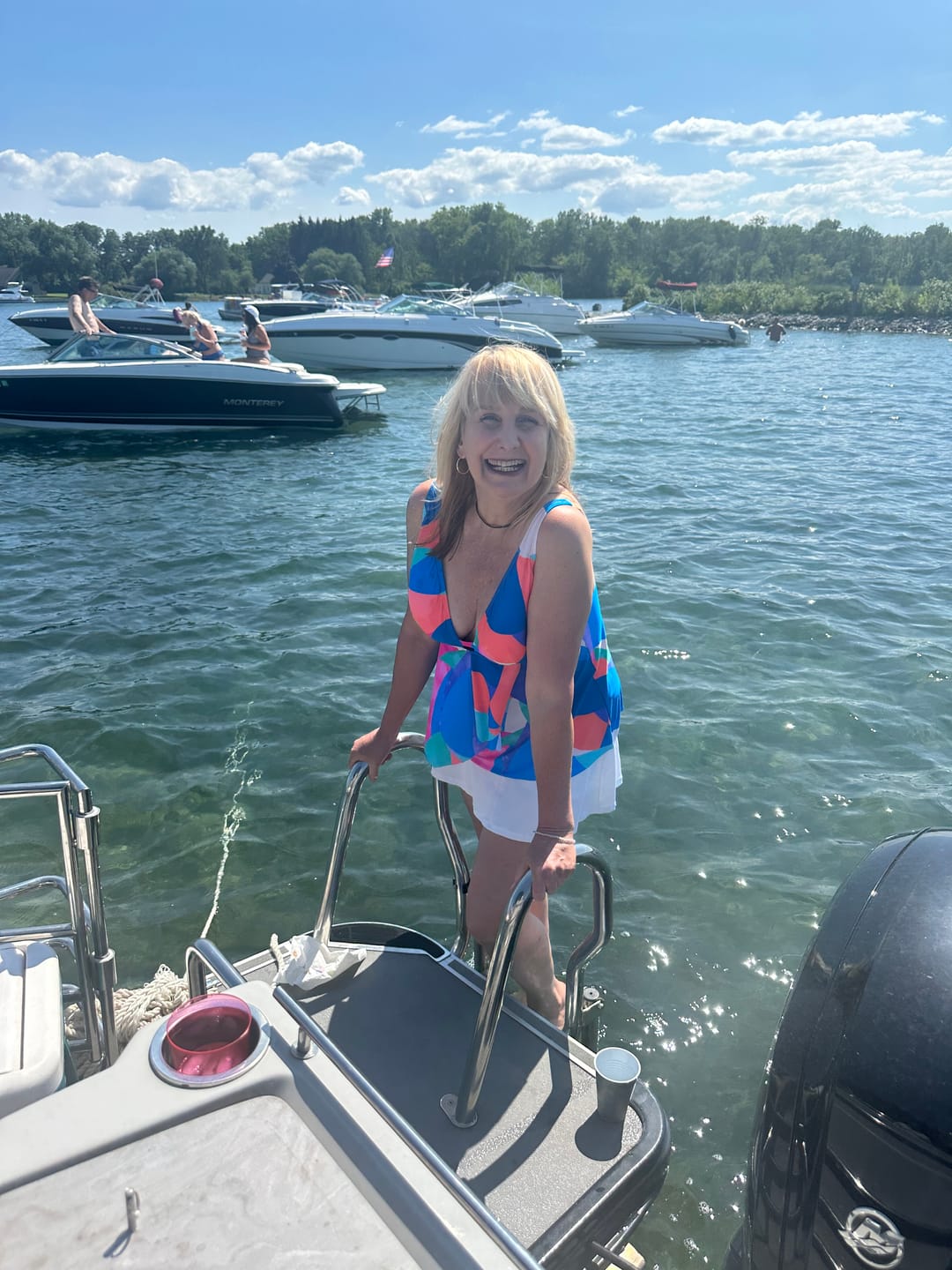Customer photo review of Full Circle Cascade Tankini Top