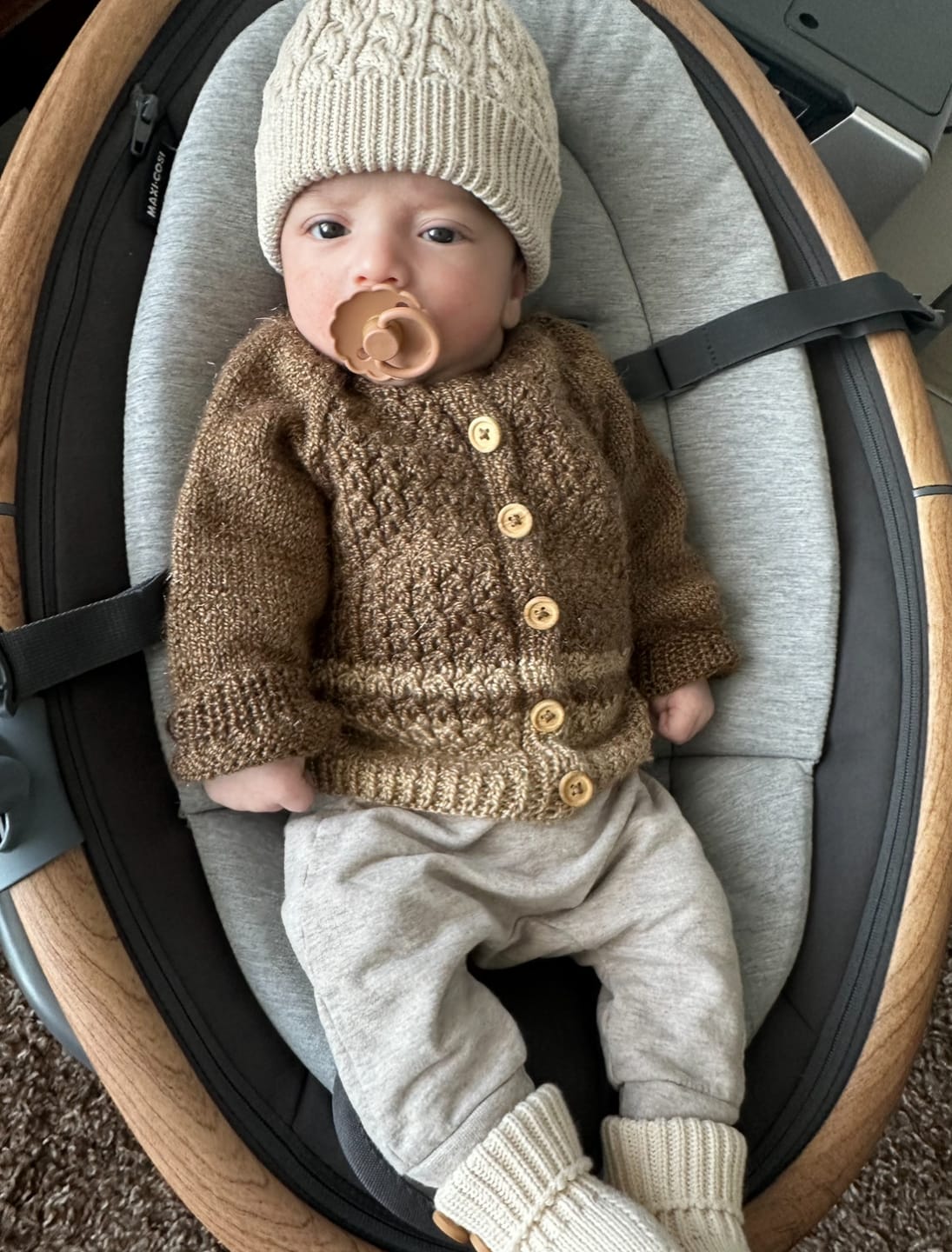 Customer photo review of Chupete Frigg Daisy Peach Bronze Caucho Talla 1 (0-6 meses)
