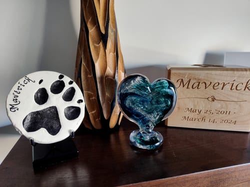 Customer photo review of Glass Heart with Cremains - Standing