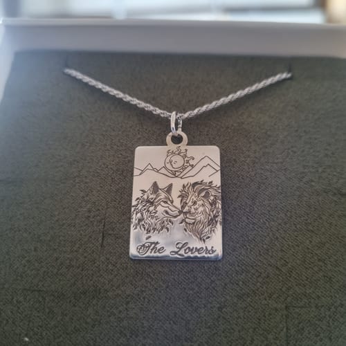 Customer photo review of Collana Foto Personalizzata Rettangolare Maglia Corda