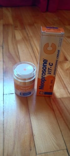 Customer photo review of Neoprosone Vit C Dark Spot Cream 30ml