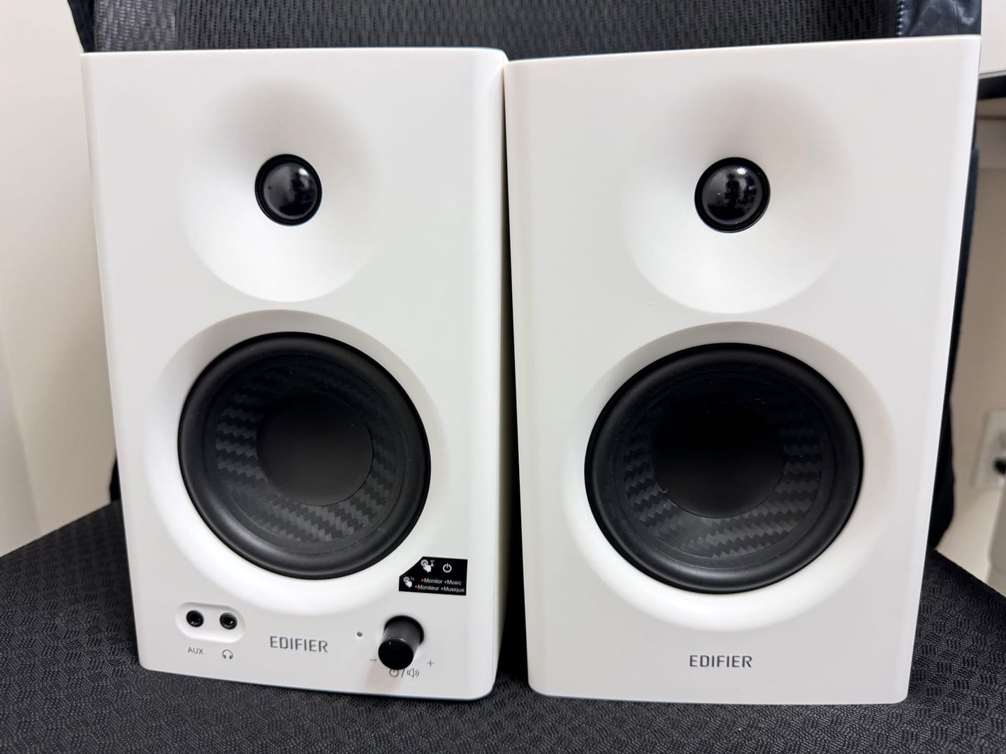 Customer photo review of MR4 Powered Studio Monitor
