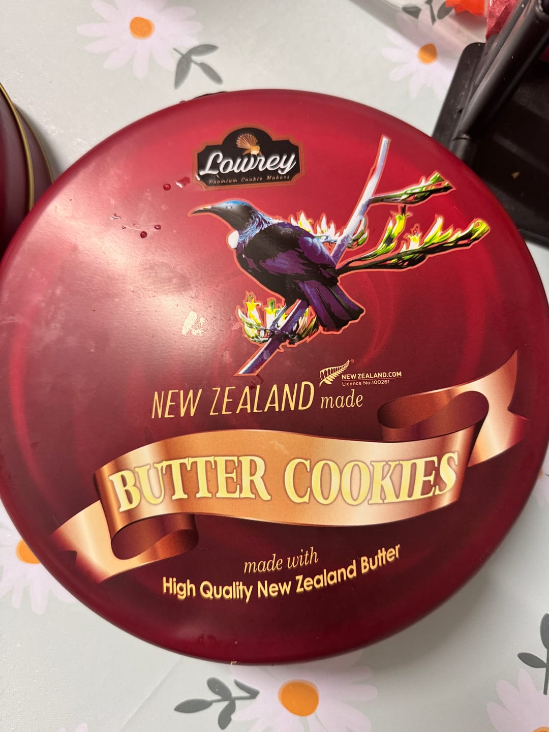 Customer photo review of 4 Flavours Lowrey Butter Cookies 4 Tins Value Pack