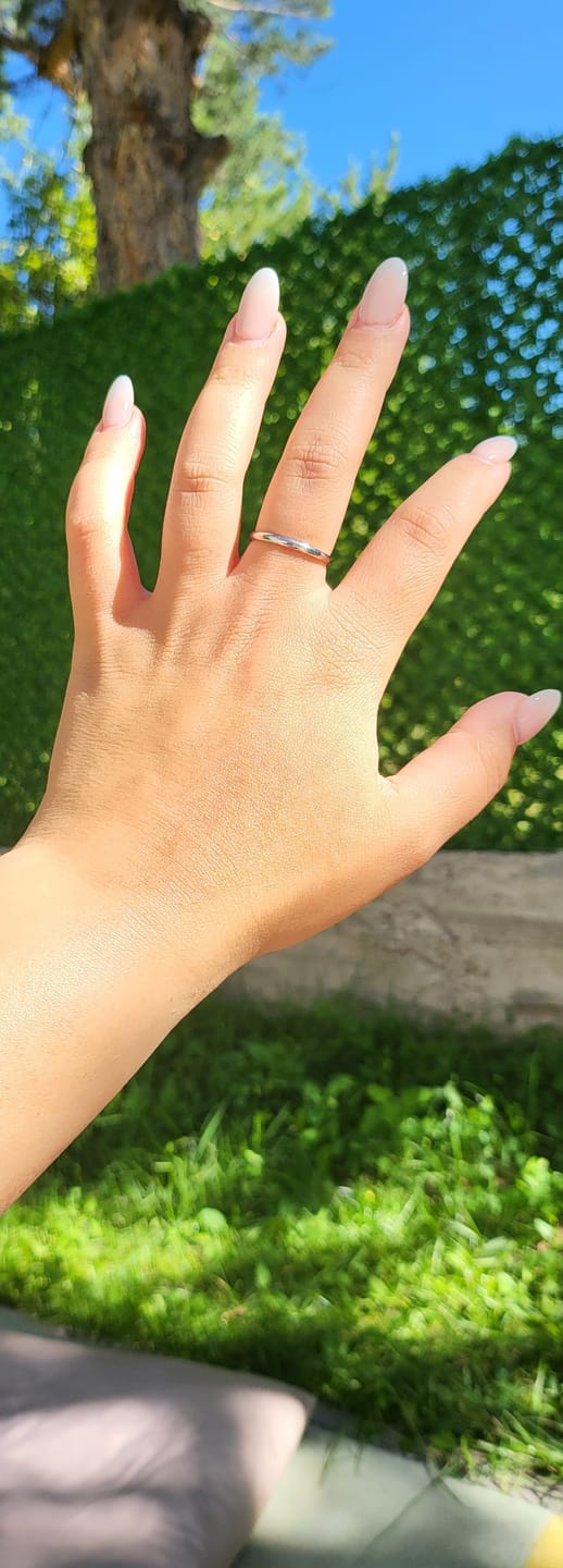 Customer photo review of Thin Lena Ring | 18K vergoldet