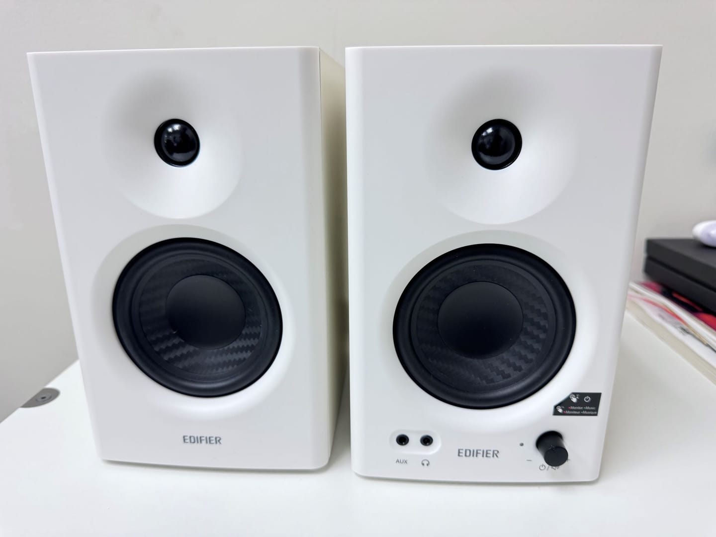 Customer photo review of MR4 Powered Studio Monitor