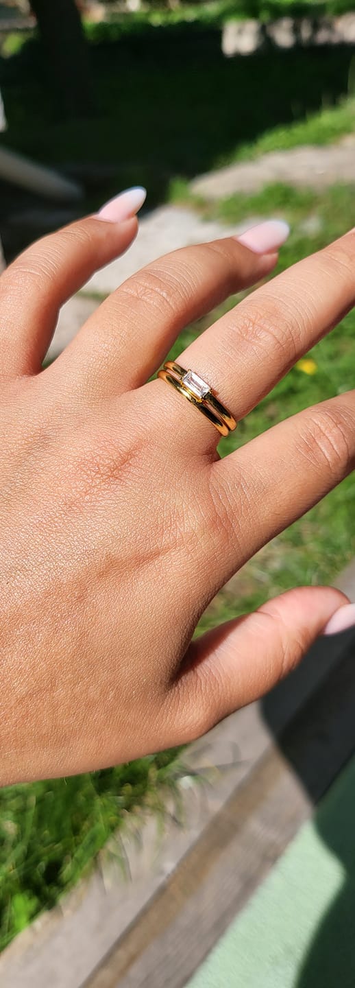 Customer photo review of Thin Lena Ring | 18K vergoldet