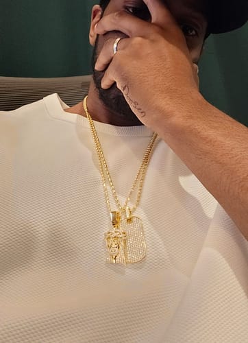 Customer photo review of 3mm 925 Silver Yellow Gold Moon Cut Bead Chain