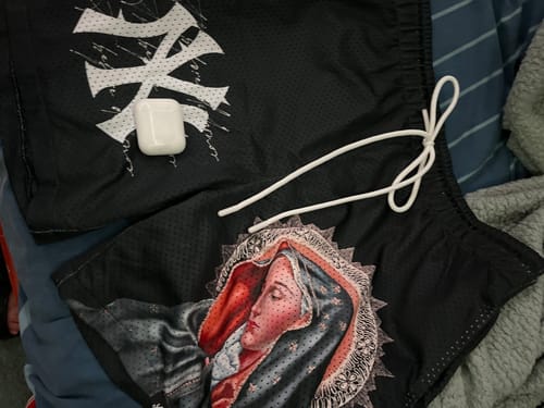 Customer photo review of New York 'Ave Maria' Premium Mesh Shorts