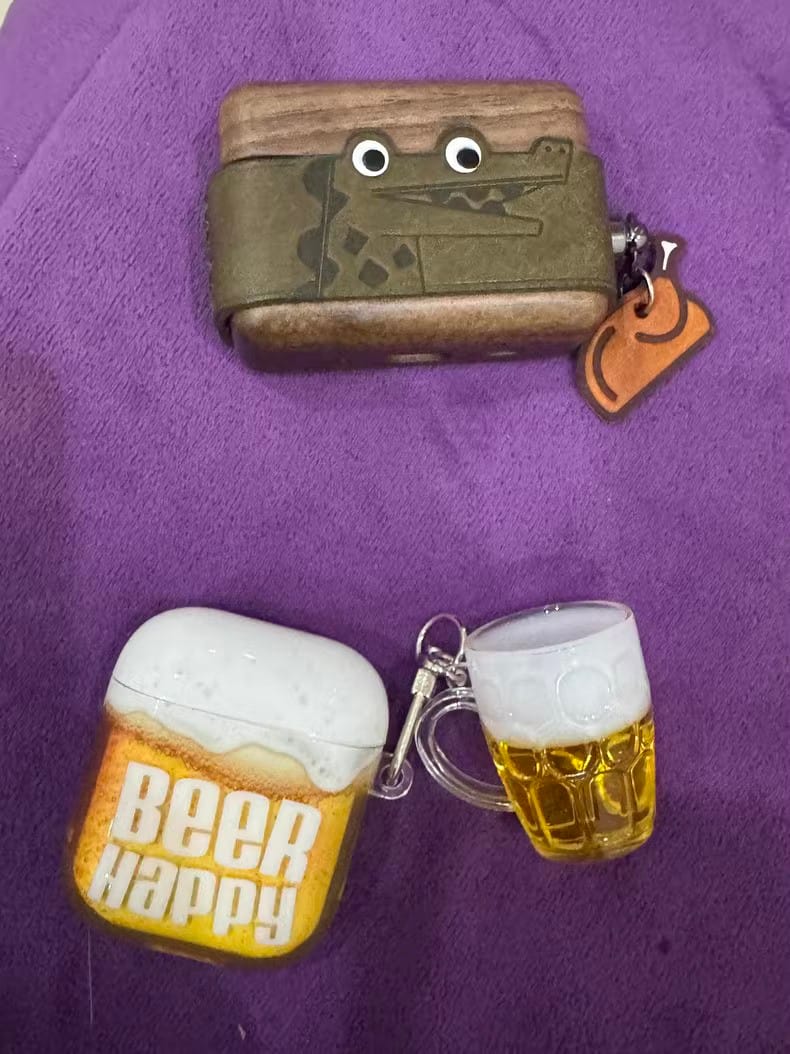 Customer photo review of Wooden AirPods Pro Case Cover Alligator Style