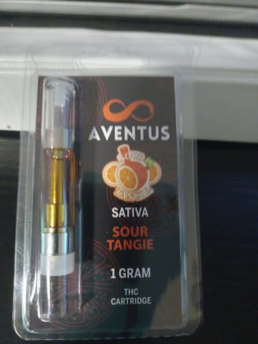 Customer photo review of SOUR TANGIE ORANGE FULL SPECTRUM 510 THREAD VAPE CARTRIDGE 1000MG 1G