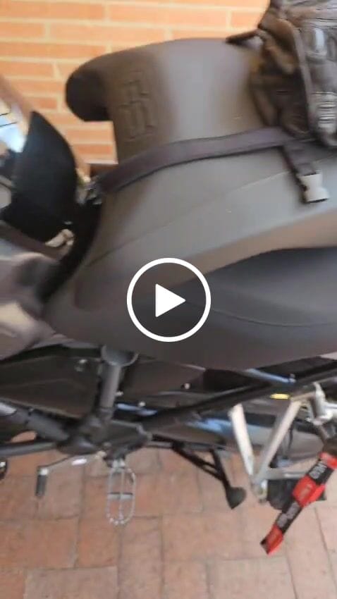 Customer video review of CANsmart™ Controller GEN II - BMW R1200LC & R1250 Series