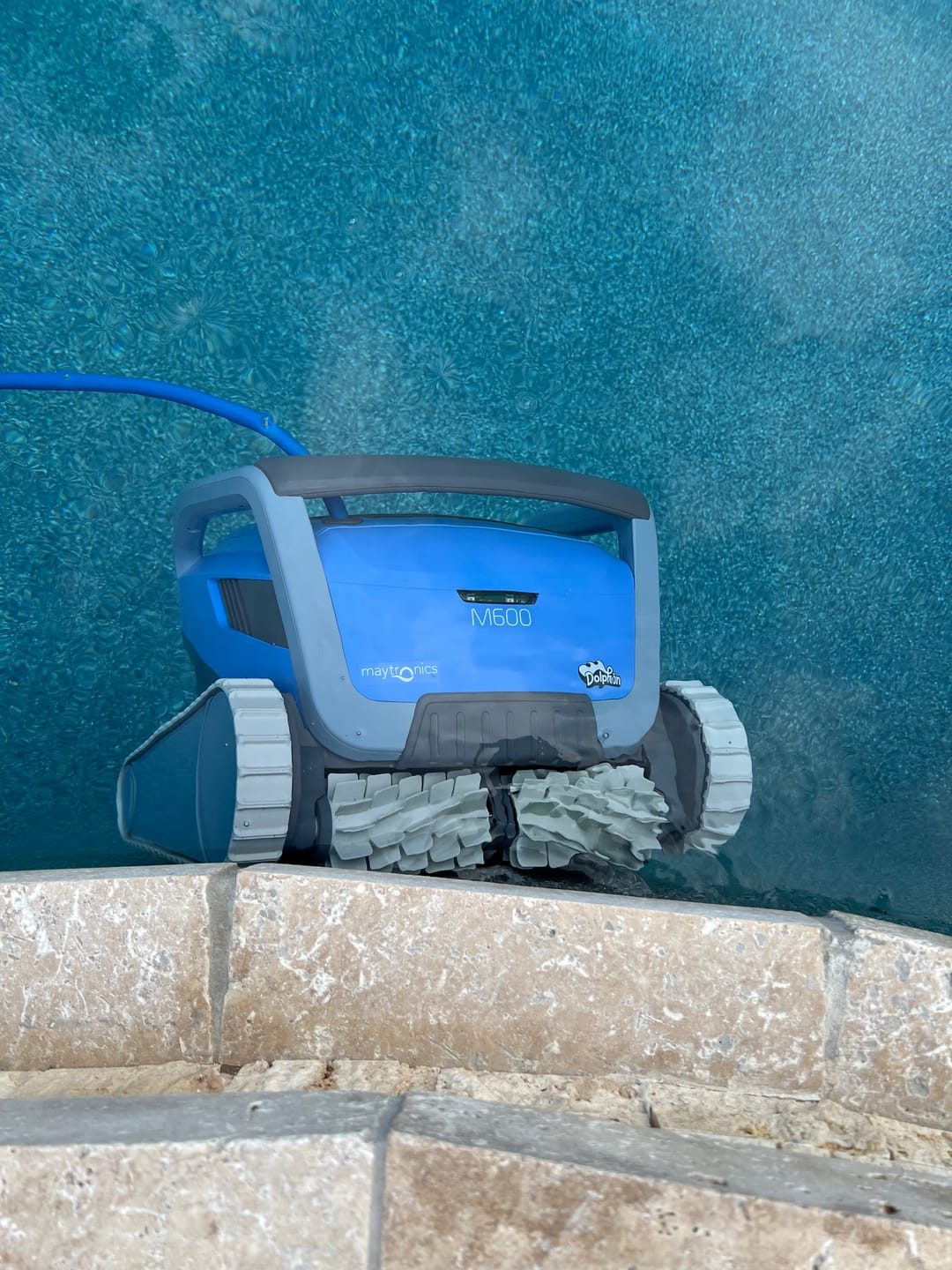 Customer photo review of Ships Next Day New Maytronics Dolphin M600 Robotic Pool Cleaner