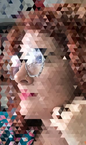 Customer photo review of Louise - petite pierre