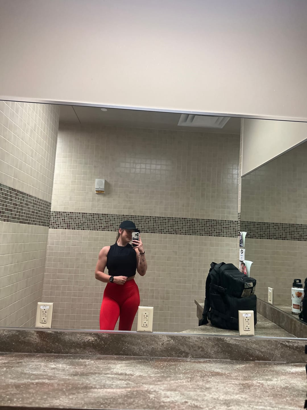 Customer photo review of W252 Curve hourglass Leggings