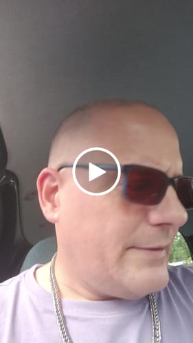 Customer video review of Wegman Bluetooth FM Transmitter - Bluetooth carkit - Zilver