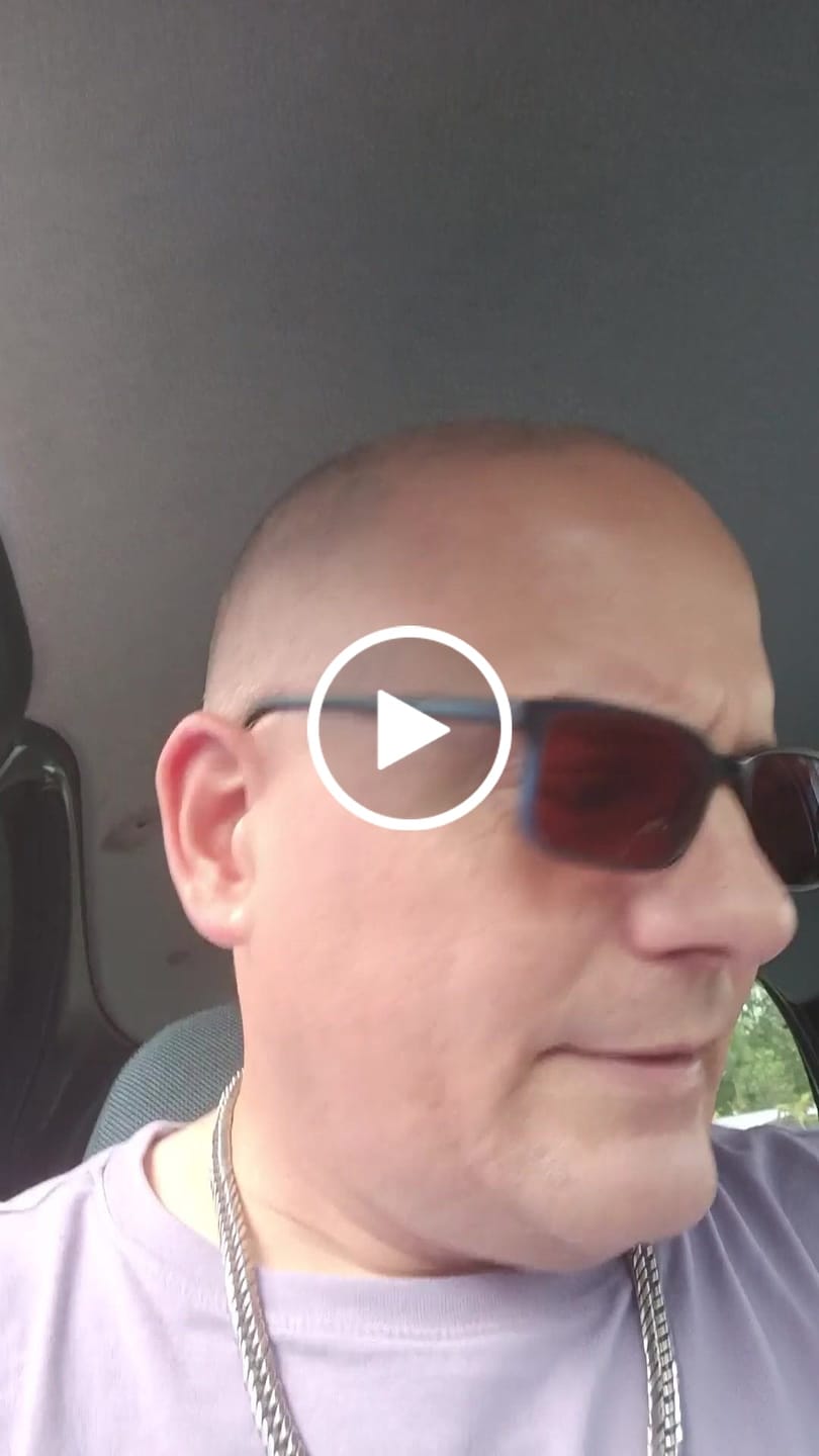 Customer video review of Wegman Bluetooth FM Transmitter - Bluetooth carkit - Zilver