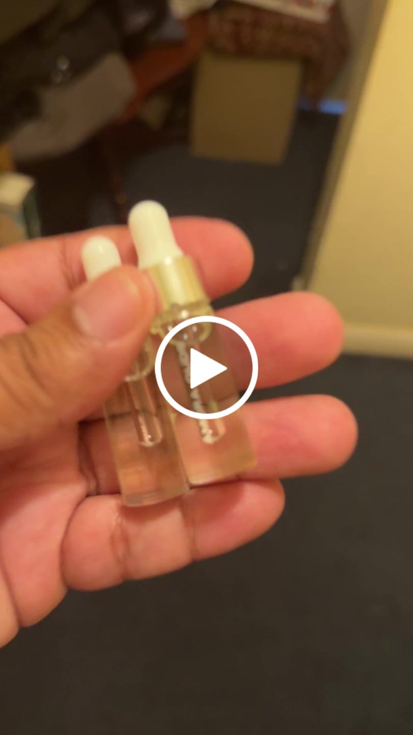Customer video review of Bby Powder Fine Perfume Oil