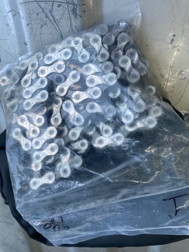 Customer photo review of Bulk KMC X9.93 Chain (by foot)