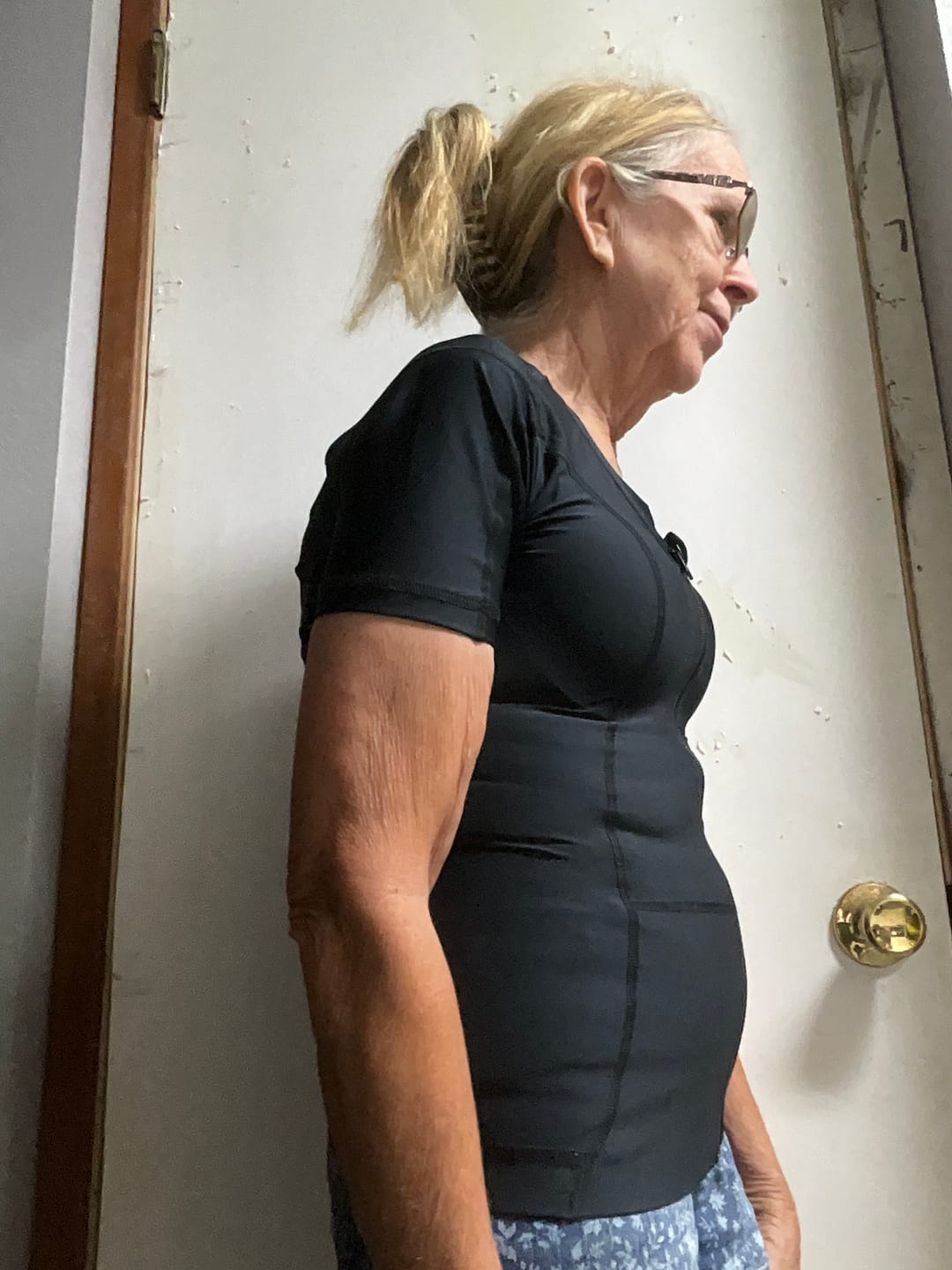 Customer photo review of Posture Shirt For Women - Zipper