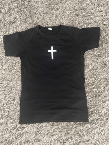 Customer photo review of Cross Compression Shirt
