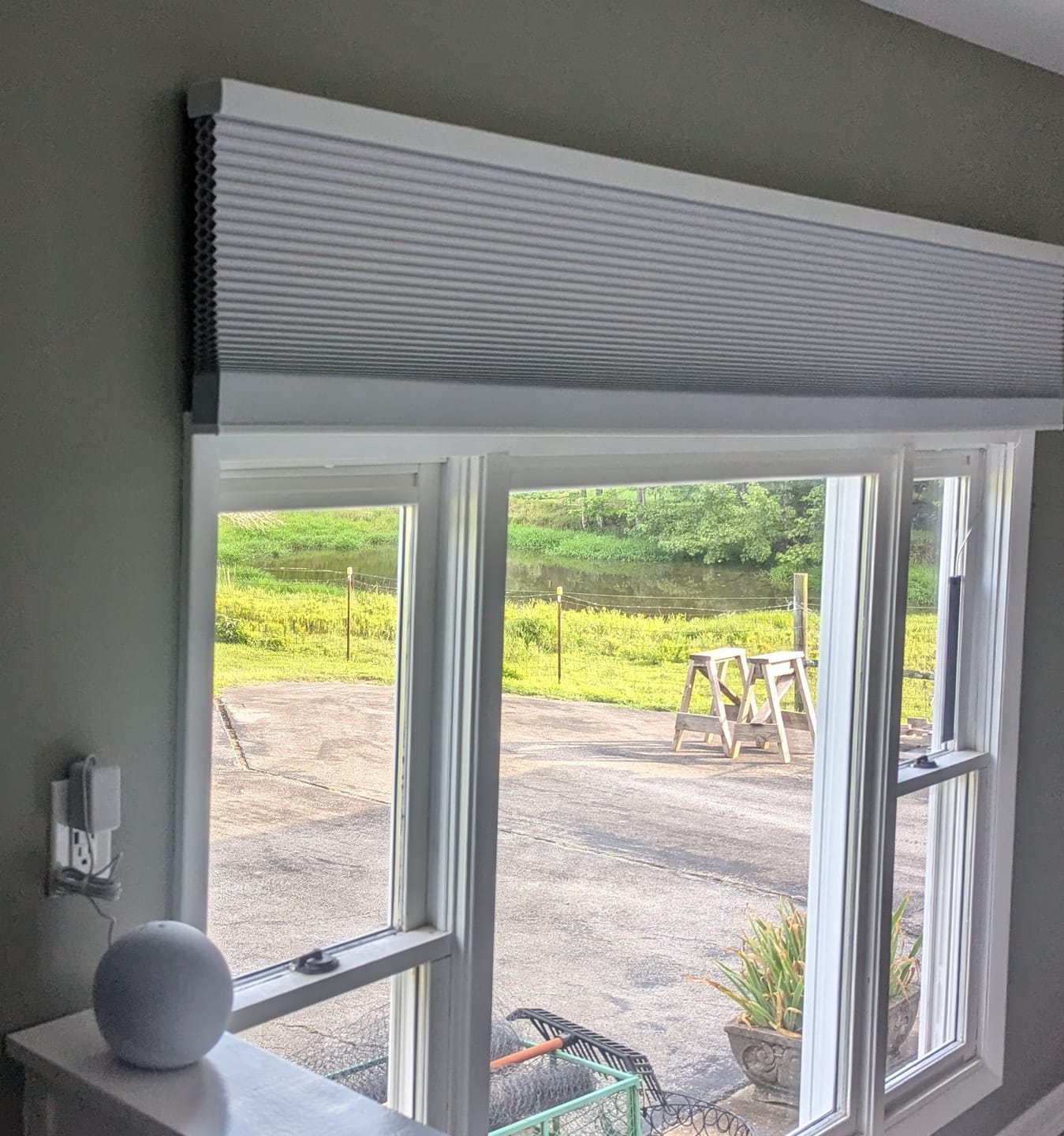 Customer photo review of SmartWings Motorized Blackout Cellular Shades Nowa